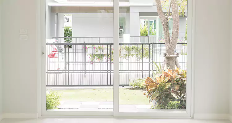 Balcony Screen Door Repair in West Melbourne, FL