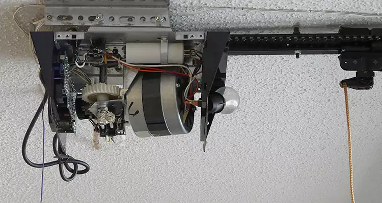 Emergency Garage Door Opener Repair in West Melbourne, FL