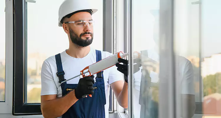 Retractable Screens Repair for Patio in West Melbourne, FL