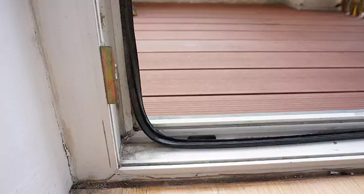 Why Choose Us for Leaking Sliding Glass Door Repair in West Melbourne, FL?