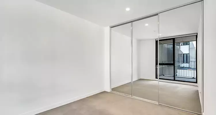 Why Homeowners Choose Us for Sliding Mirror Door Replacement in West Melbourne, FL