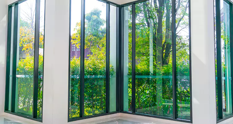 Emergency Balcony Door Glass Repair in West Melbourne, FL