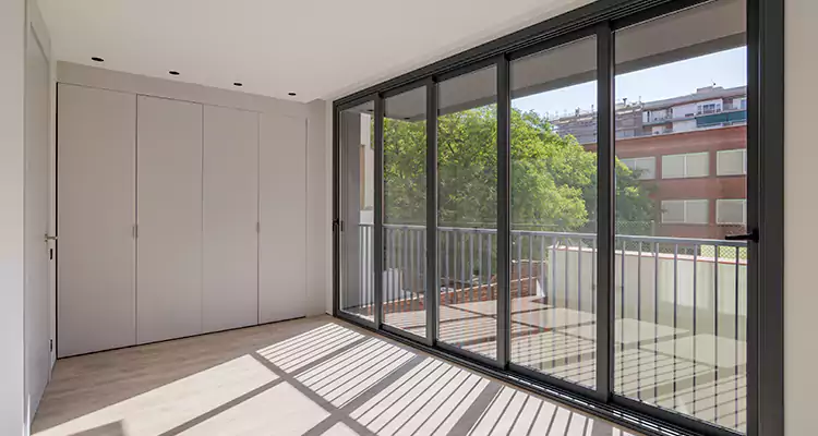 Fix Sliding Screen Door Track in West Melbourne, FL